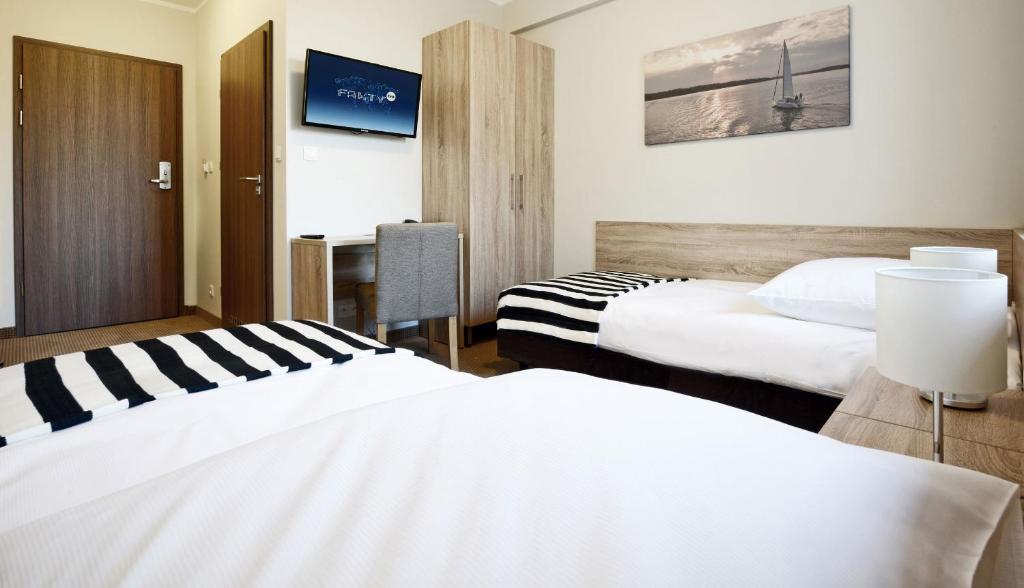 Hotel Port 110 Ilawa Phòng bức ảnh